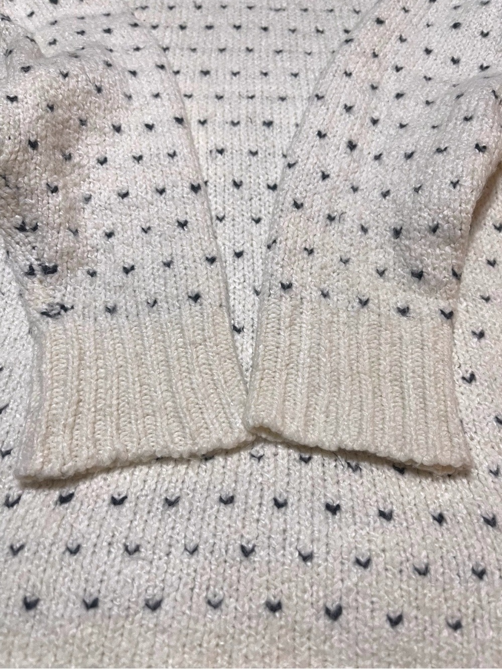 Aerie Heart Print Crewneck Cozy Sweater Size Small - Picture 8 of 8